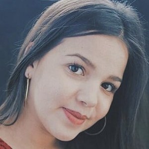 Dayani Mika, 29 (Звезда Youtube)