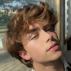 Dayker Salas image 7