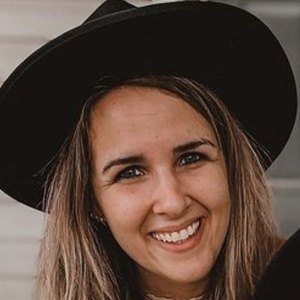 Dayna Childress, 35 (Blogger)