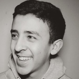 DCSG, 24 (YouTube Star)