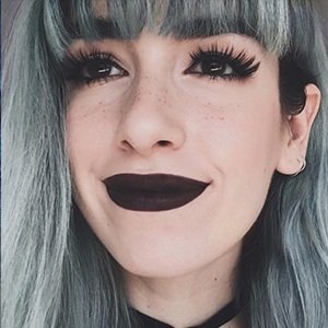 Deaddsouls, 35 (Instagram明星)