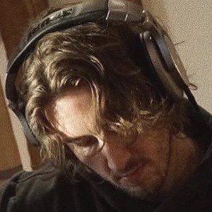Dean Lewis image 4