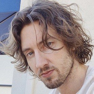 Dean Lewis image 7