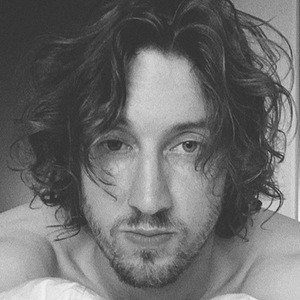 Dean Lewis image 8