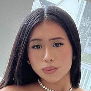 Debbie Valdez image 3