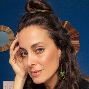 Debora Bello, 52 (Modelo)