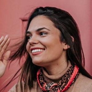 Débora Monteiro, 29 (Instagram Star)