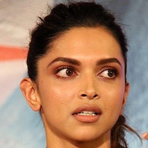 Deepika Padukone, 38 (Attrice di film)