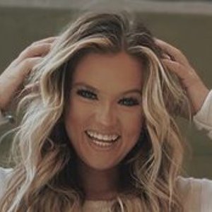 Delaney Reilley, 24 (TikTok明星)