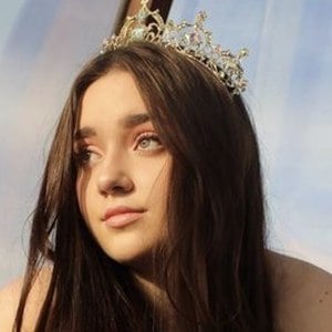 Delaney Renee Wilson, 23 (Popsänger)