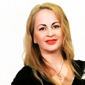 Delia Antal, 44 (電影女演員)