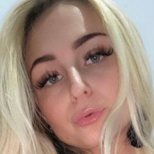 Della Noyce, 27 (TikTok明星)