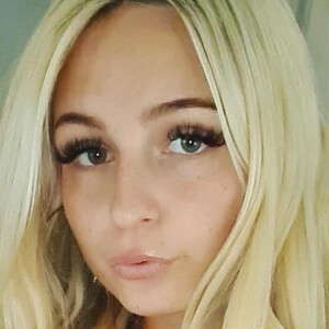 Della Noyce, 27 (TikTok Star)