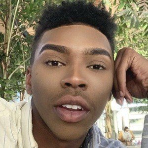 Delli Boe, 24 (YouTube明星)