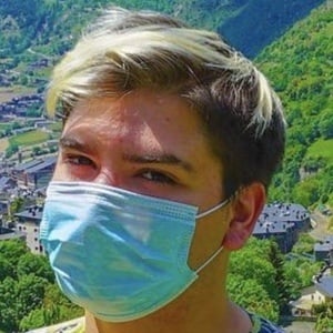 Delpiero Salazar, 29 (YouTube Star)