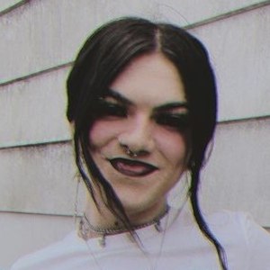 Demi Austin Looney image 3