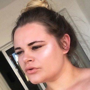 Demi Donnelly, 29 (YouTube Star)