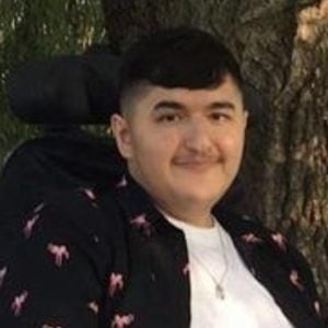 Deniz Eskisan image 3