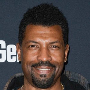 Deon Cole image 5