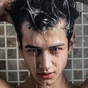 Derek Castle, 26 (TikTok Star)