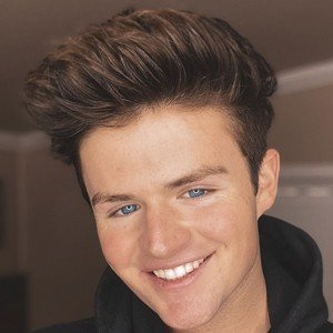 Derek Cleland, 25 (TikTok Star)