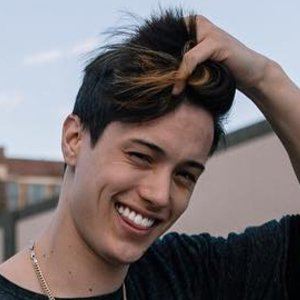 Derek Luh image 5
