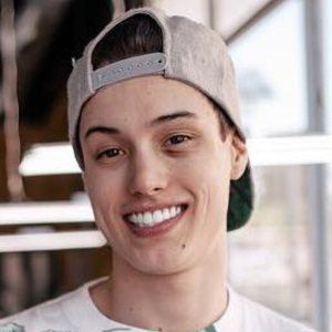 Derek Luh image 6