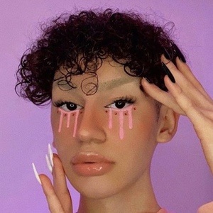 Dersiimx, 24 (TikTok Star)