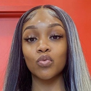 Deseyann, 24 (Звезда Youtube)