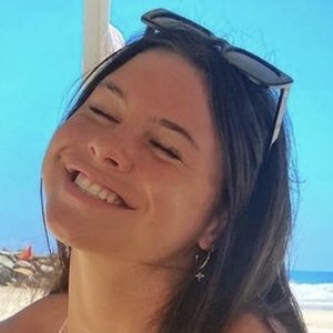 Desi Johnson image 7