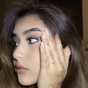 Desiree Sierra, 22 (Pop Singer)