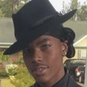 Desmond Mabry, 22 (TikTok明星)