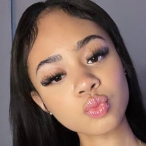 Destiny Mendoza, 20 (TikTok明星)