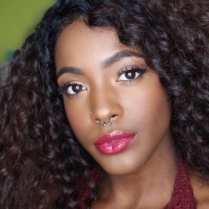 Destiny Taylor, 30 (YouTube明星)