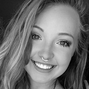 Destinyyyyx3, 26 (YouTube Star)