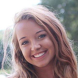 Destinyyyyx3, 26 (YouTube明星)