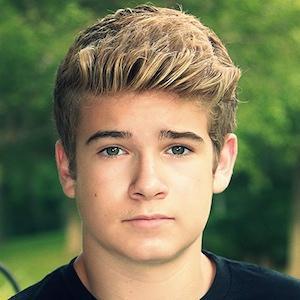 Devin Hayes image 4