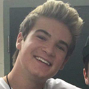 Devin Hayes image 5