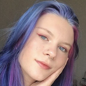 Devon J., 24 (TikTok Star)