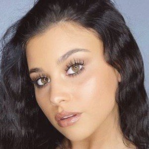 Devorah Roloff image 5