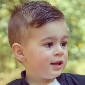 Devran Lakap, 9 (Star di YouTube)