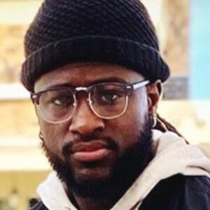 Dez2fly, 27 (TikTok Star)