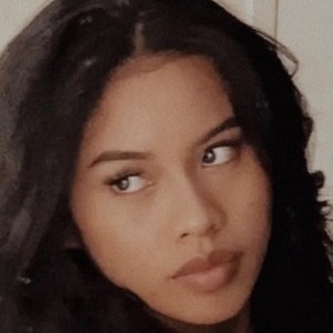 Dhea Matas, 22 (TikTok Star)