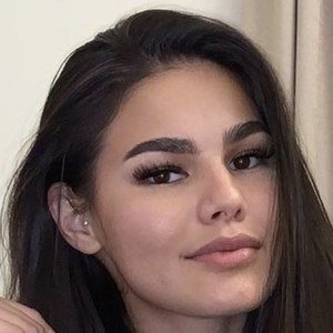 Di Immi, 31 (Звезда Тиктока)