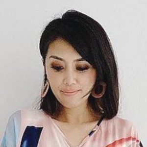 Diah Mastura, 43 (Blogger)