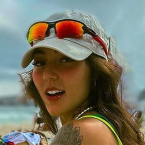 Diana Correa, 23 (DJ)
