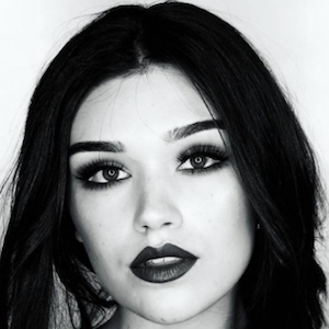 Diana Curmei, 33 (YouTube Star)