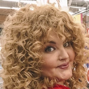 Diana Suvorova, 46 (YouTube Star)