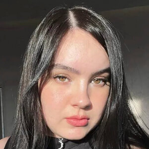 Diana Valverde, 28 (Instagram Star)