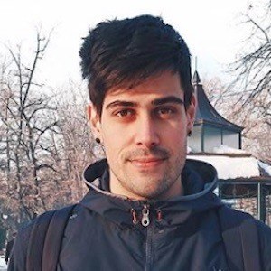 Dimikask, 34 (YouTube Star)